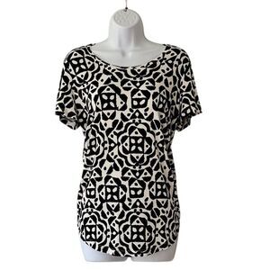 JM Collection Women's M Black & White Geometric Scoop Neck Blouse